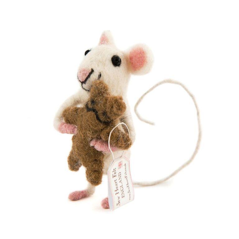 Tiny Creatures - Baby Mouse with Bear