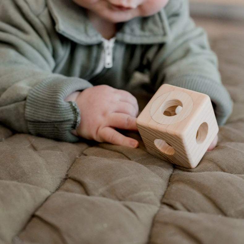 Qtoys Cube Rattle