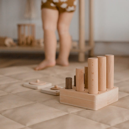 Qtoys Size Discrimination 9 Pole Puzzle