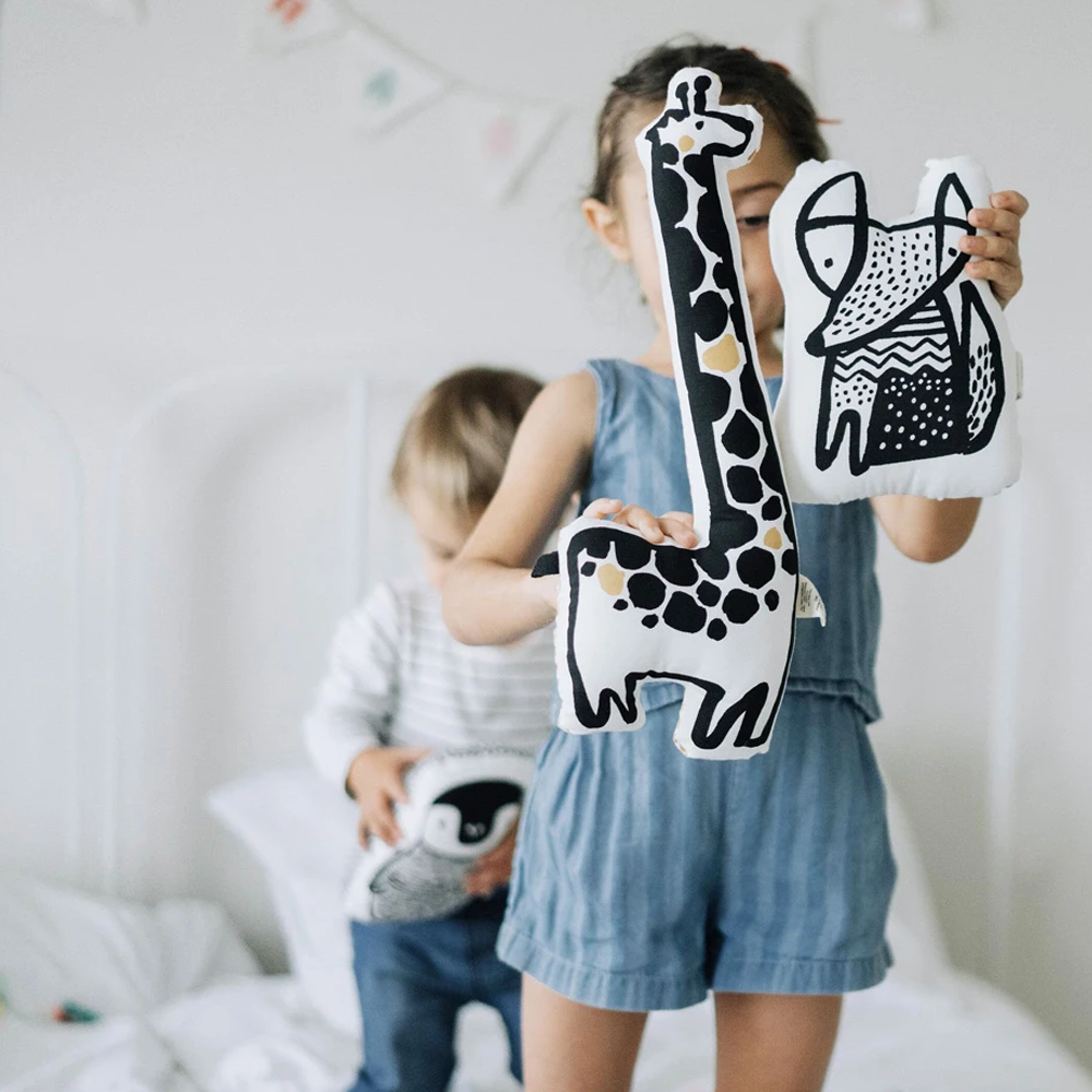 Wee Gallery Nursery Friends Throw Pillow - Giraffe (Medium)